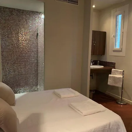 Beau T4 Hyper Centre Avec Parking *