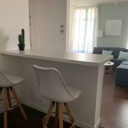 Apartament Beau T4 Hyper Centre Avec Parking